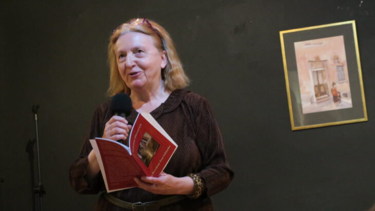 Poetka Katarzyna Młynarczyk.
