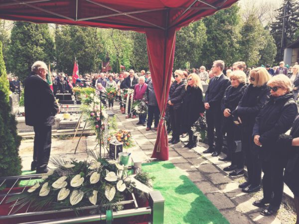 Podczas pogrzebu Jana Ostrowskiego, Michałkowice, 10 maja.