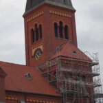 Nowe cyferblaty w michałkowickim kościele