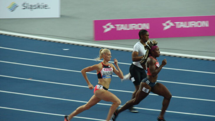 Justyna Święty na 400 metrów nie dała rady Carmen Semenii.